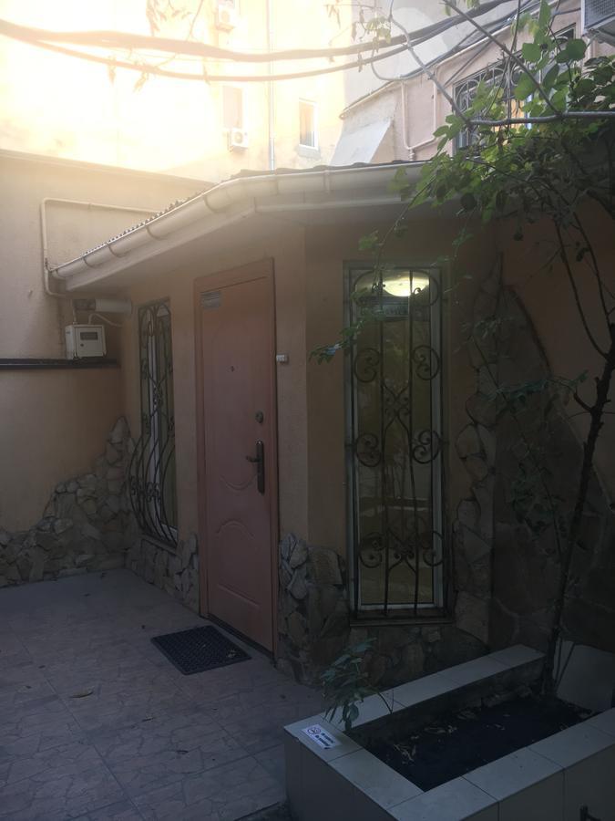 Apartment Red Lane 9 Odessa Dış mekan fotoğraf